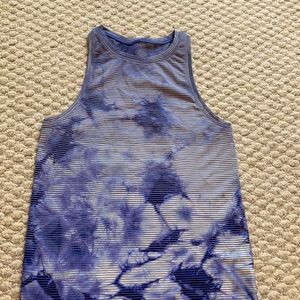 Lululemon Swiftly Tech Tank Blue/Purple Tie Die Running Tanktop Size 4